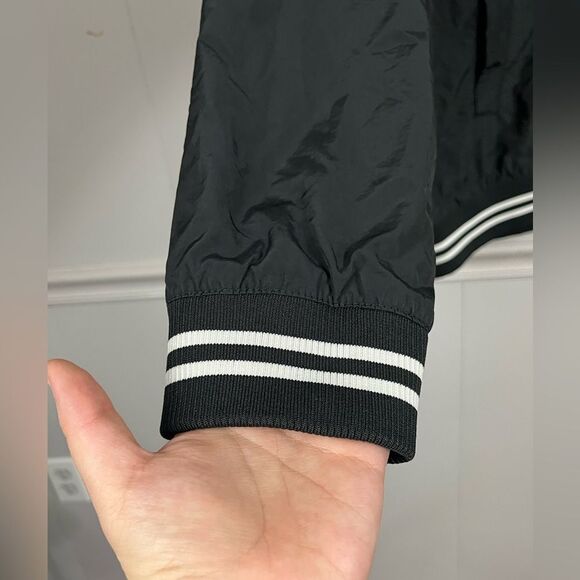 H&M Black/White Bomber Zipper Front Jacket Size Medium - Picture 2 of 5